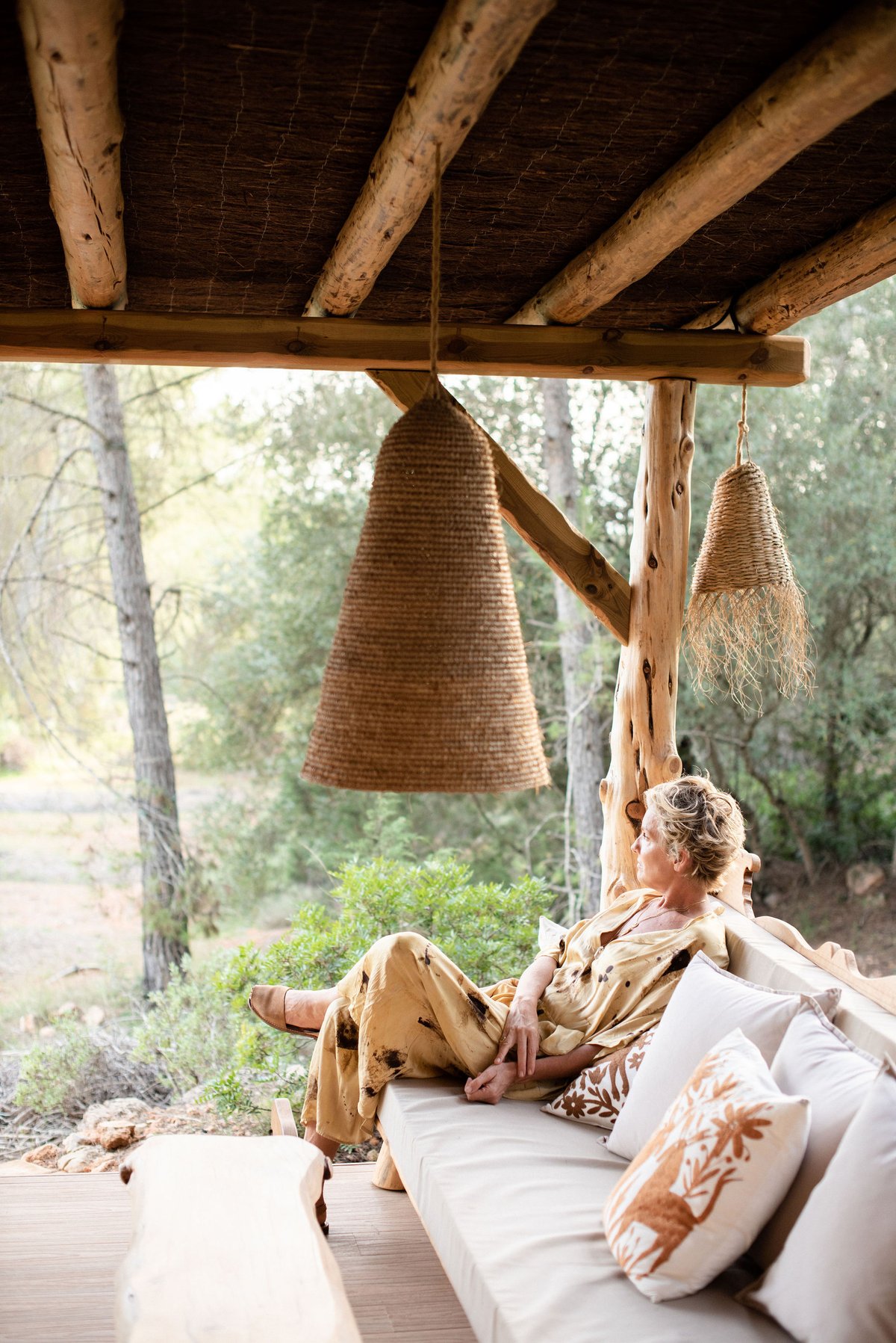 Sacred sanctuary space for couples healing and connection